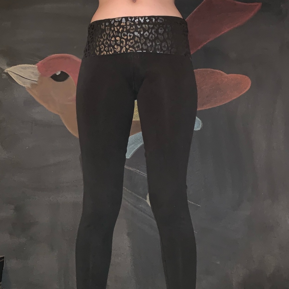 PINK VS yoga leggings